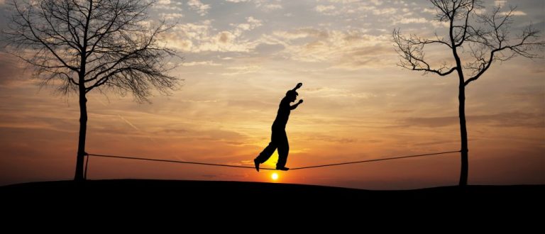 EQUILÍBRIO NAS REDES SOCIAIS